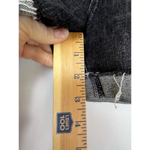 BLANKNYC Women's Size 30 Black The Fulton Distressed Denim Shorts - Picture 6 of 7